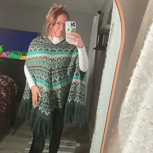 Women’s poncho